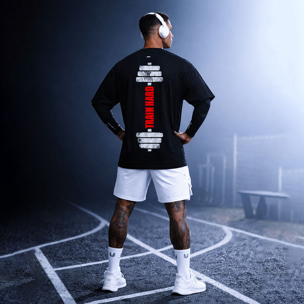 Athlete wearing a NOVUS tee in the gym