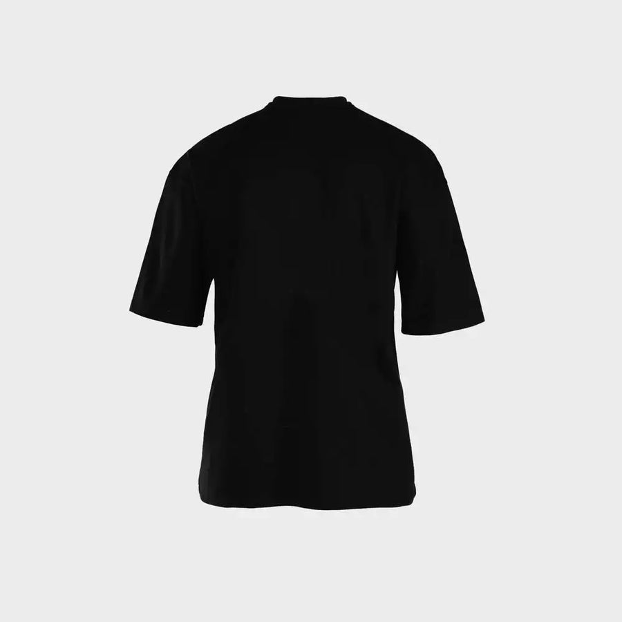 Cartoon Banana Tee – تيشيرت موزة كرتونية من NOVUS